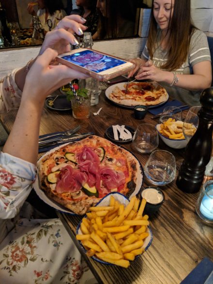An evening at Morley’s Hale with WeBlogNorth – The best pizza in Manchester?!